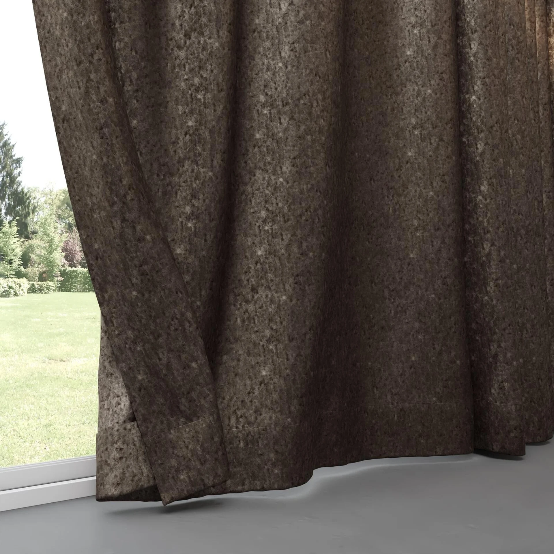 Bottom view of Opera Fossil, pinch pleat