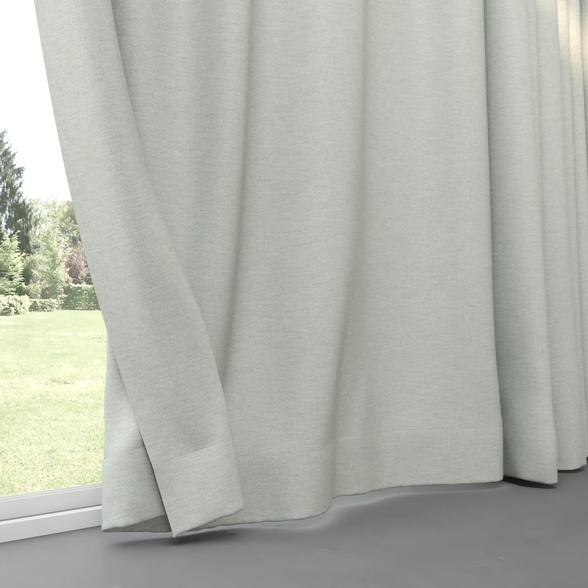 Bottom view of Casual Spring, pinch pleat