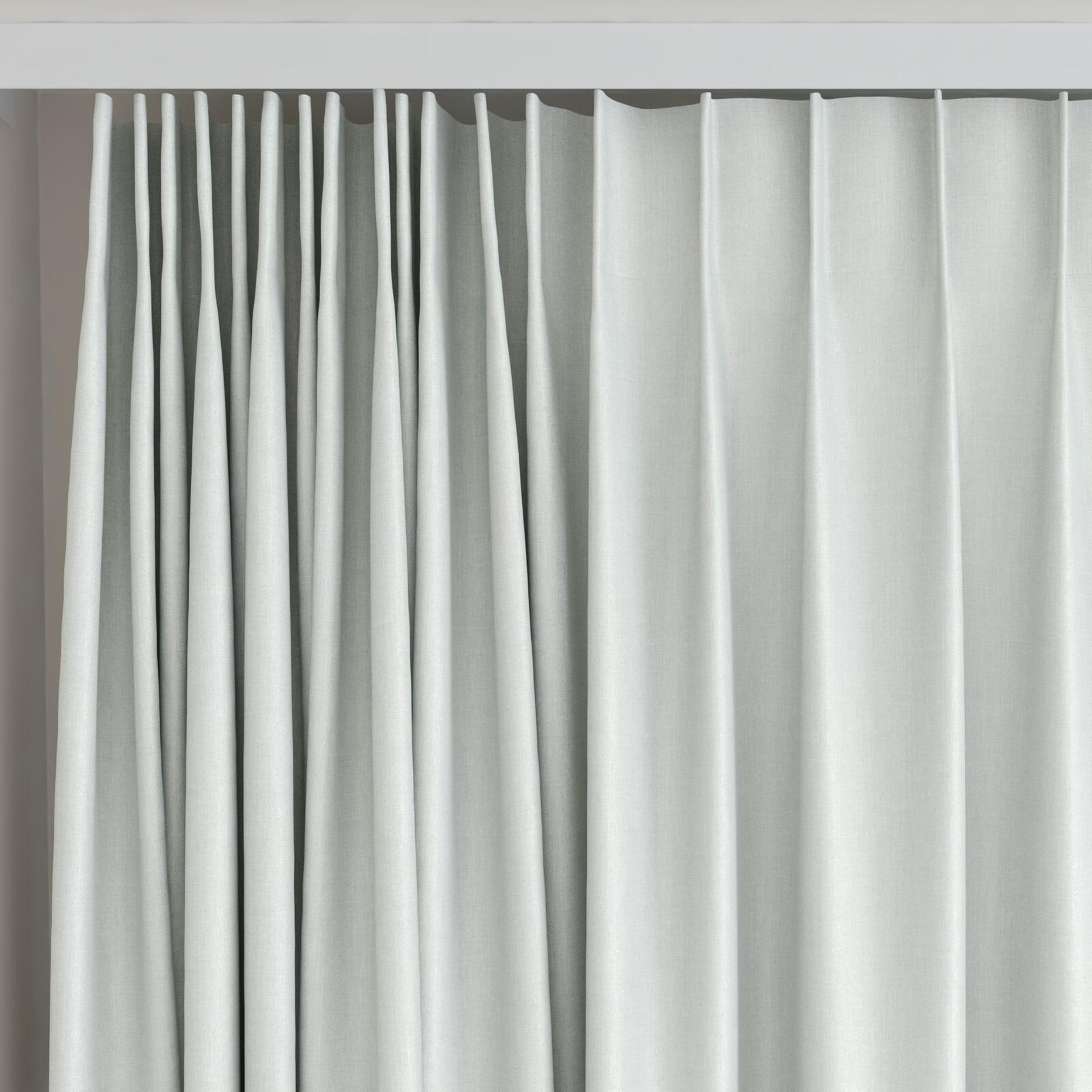Top view of Kidglove Limestone, on curtain rail