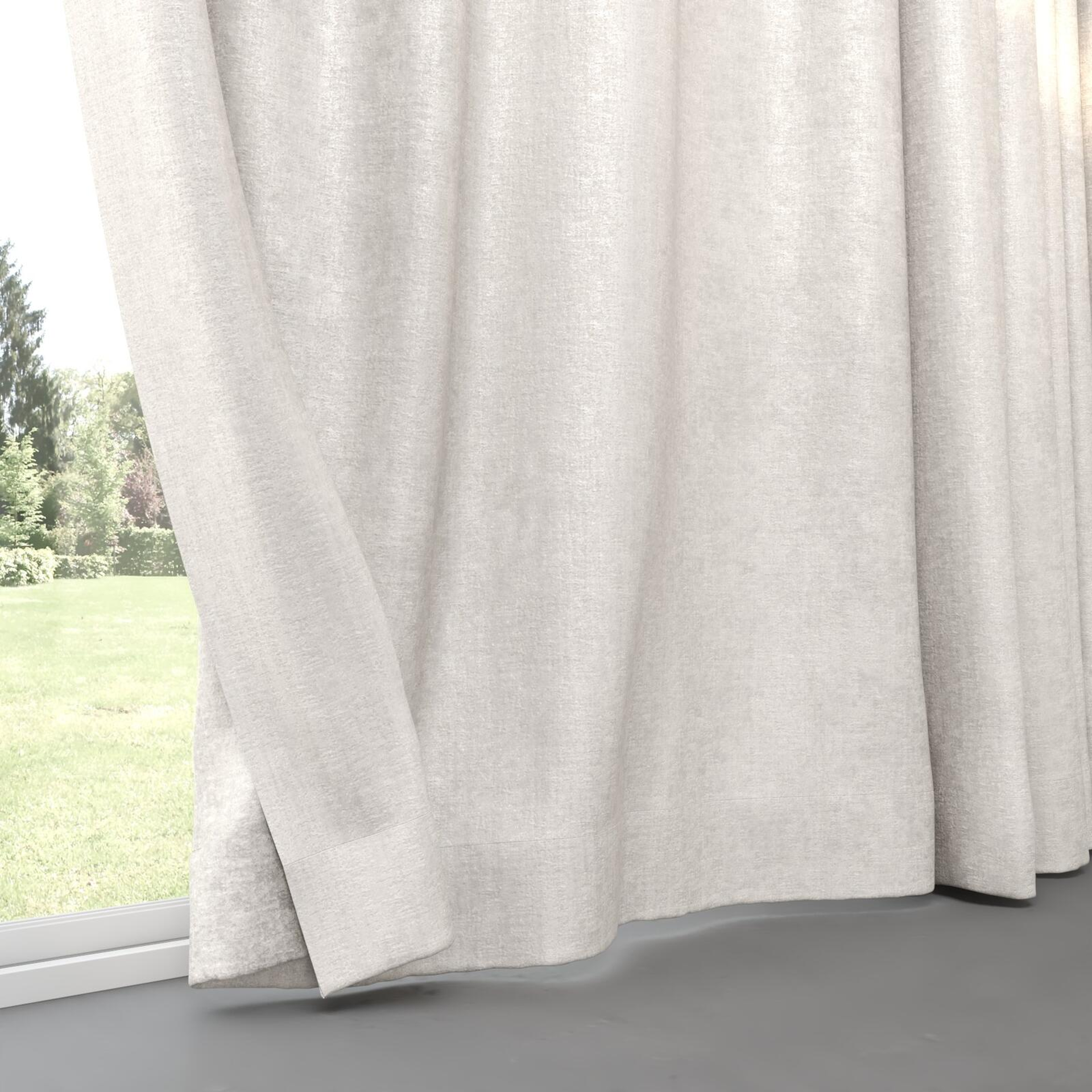 Bottom view of Hug Marble, pinch pleat