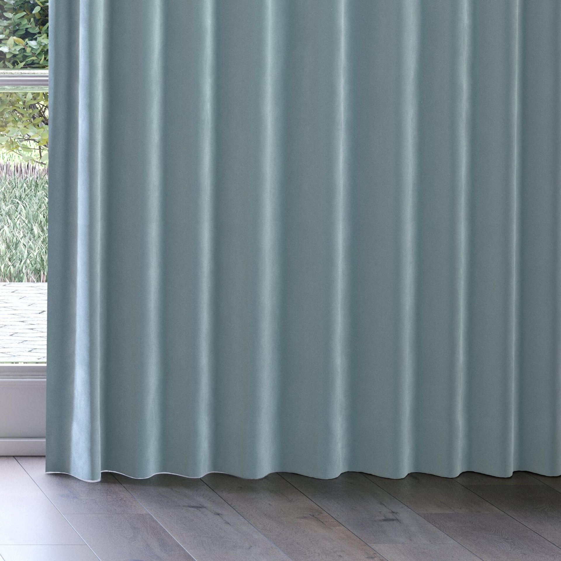 Bottom view of Verbier Aqua, on curtain rail