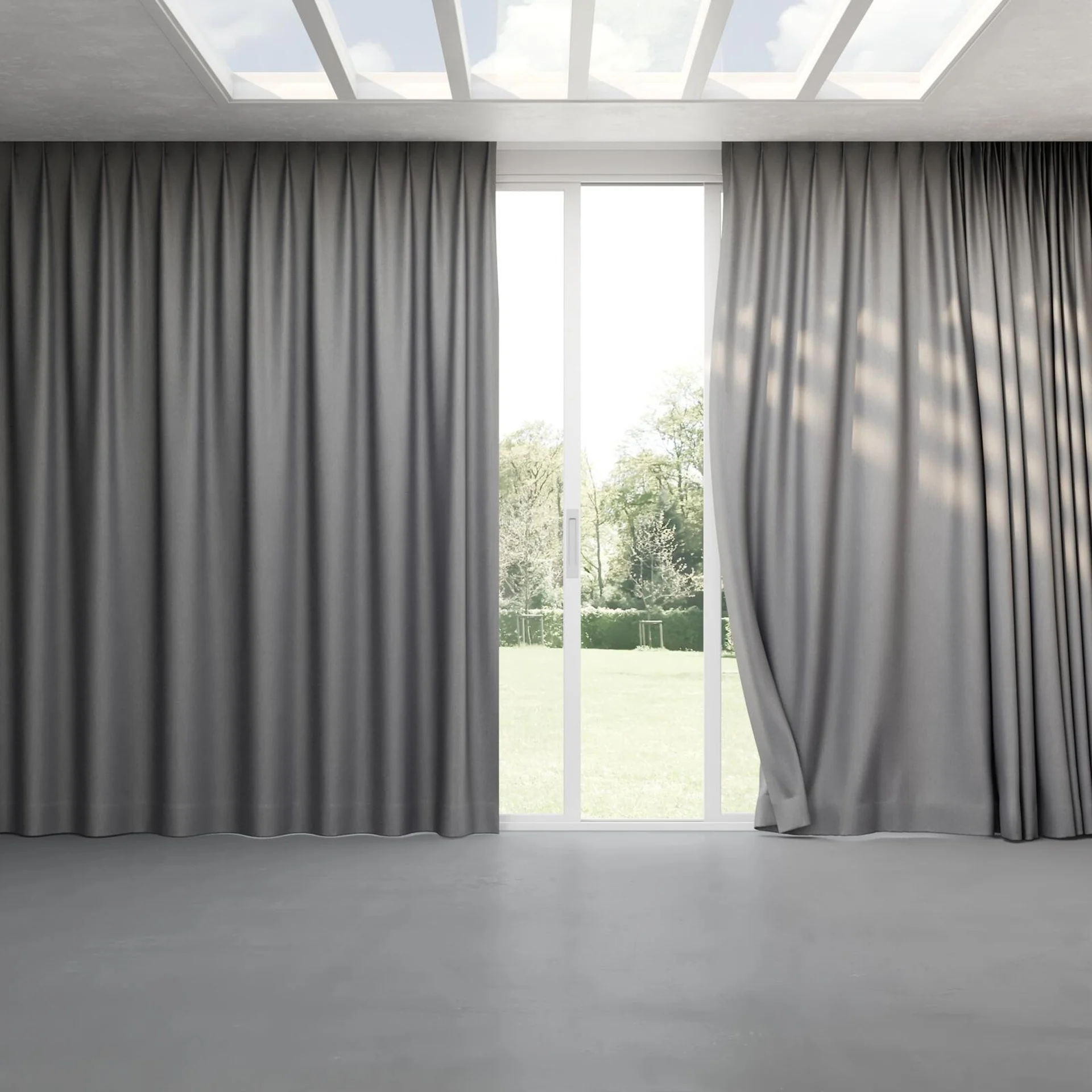 Full view of Bavaria Aluminium, pinch pleat
