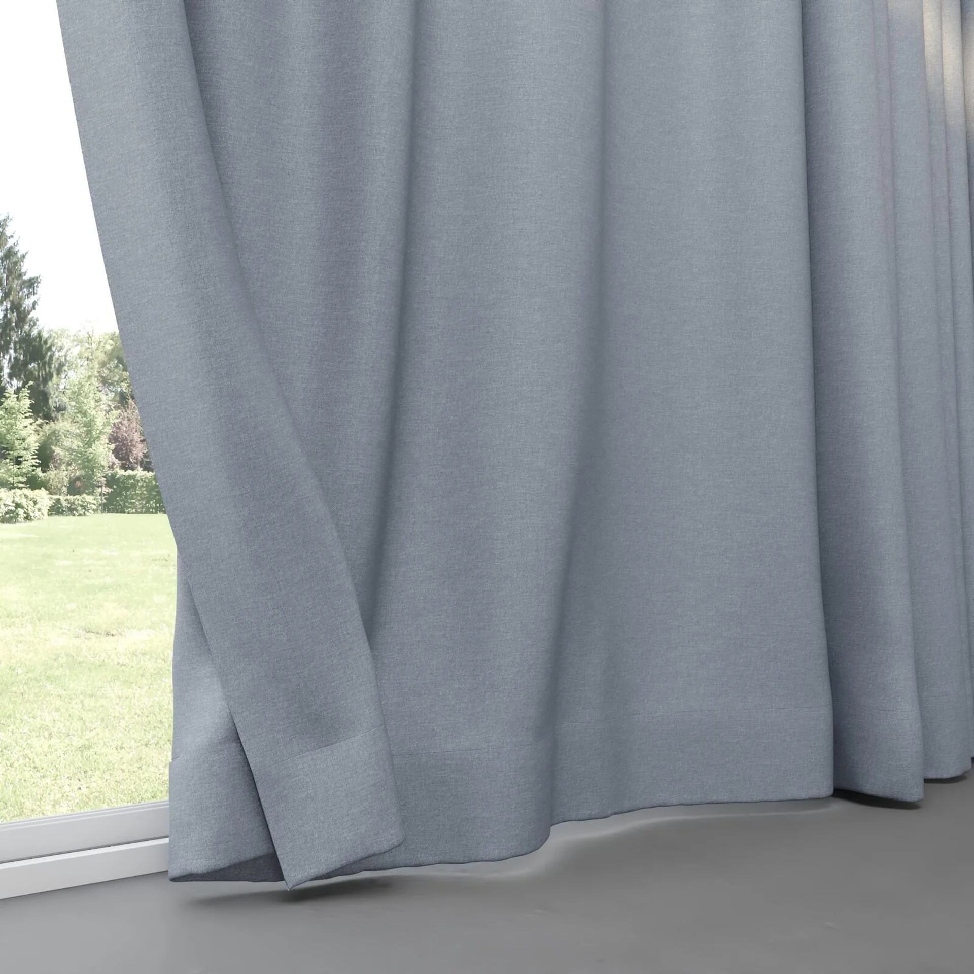 Bottom view of Casual River, pinch pleat