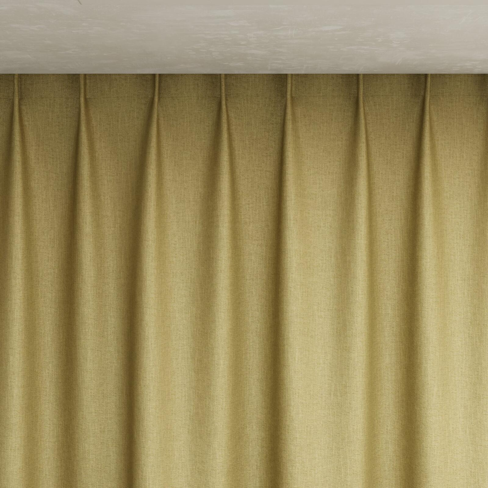 Top view of Bronco Tea, pinch pleat