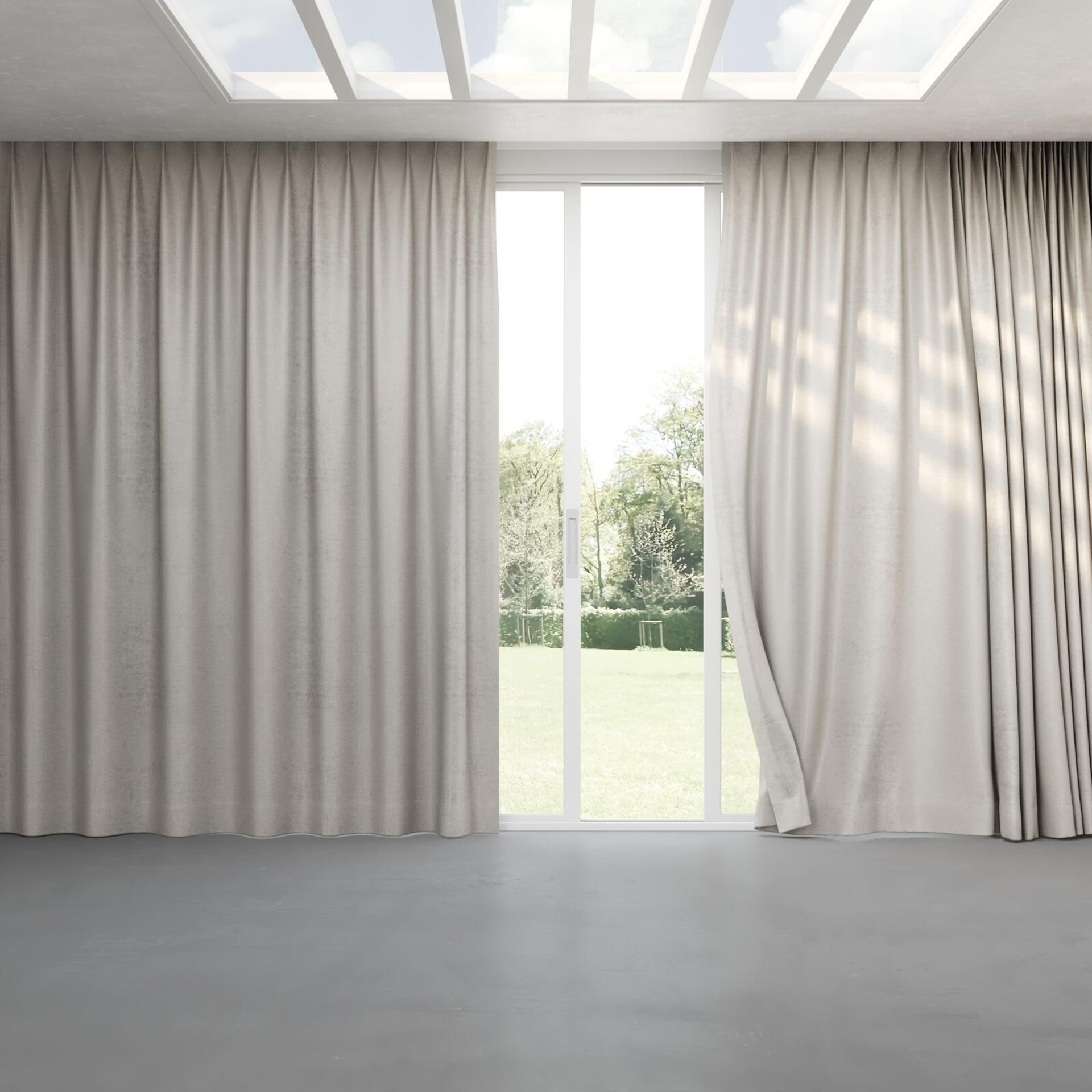 Full view of Lambada Fog, pinch pleat