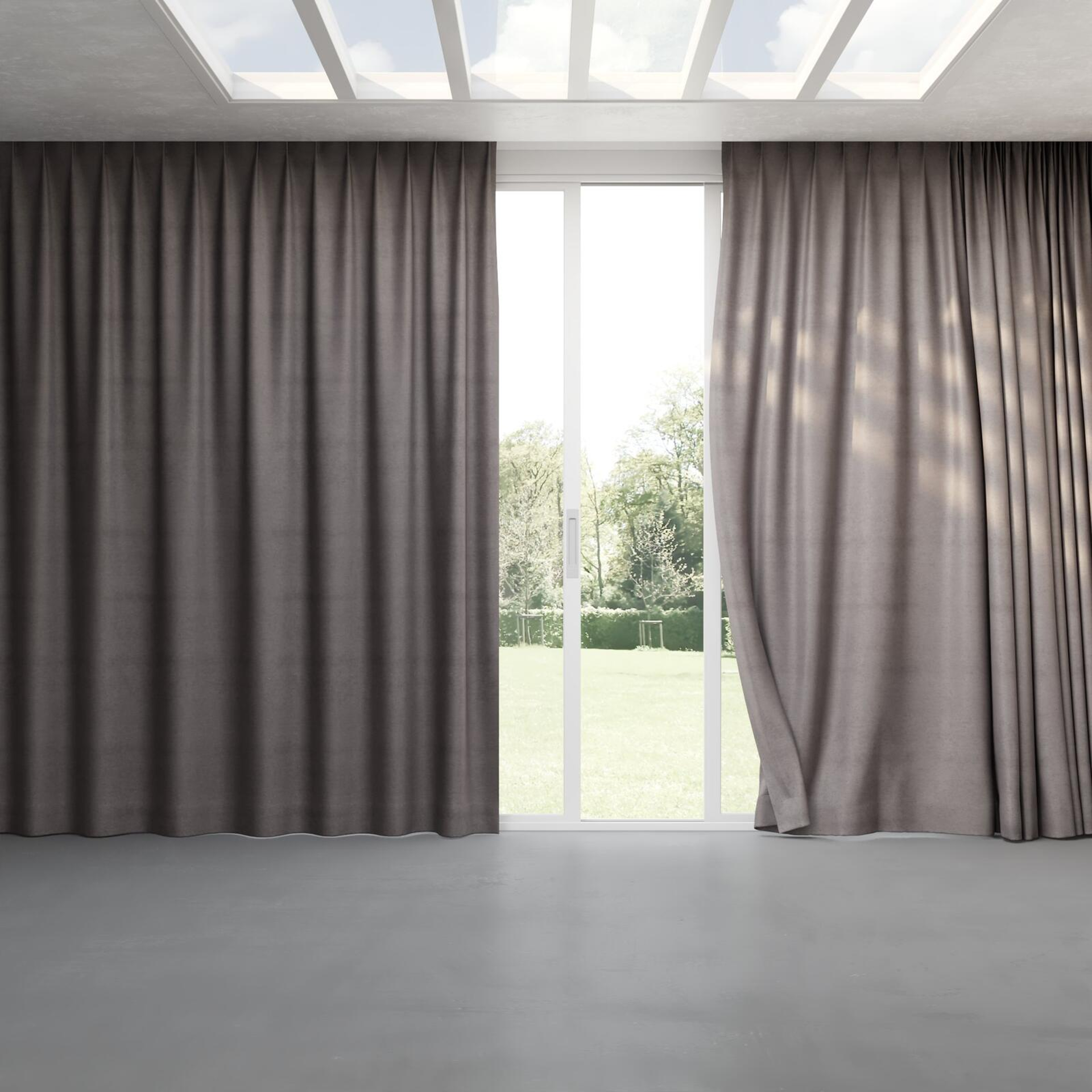 Full view of Baron Shark, pinch pleat