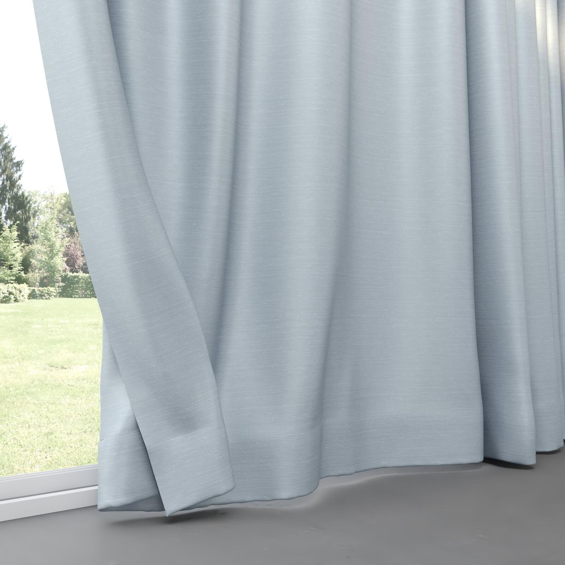 Bottom view of Silky Sky, pinch pleat