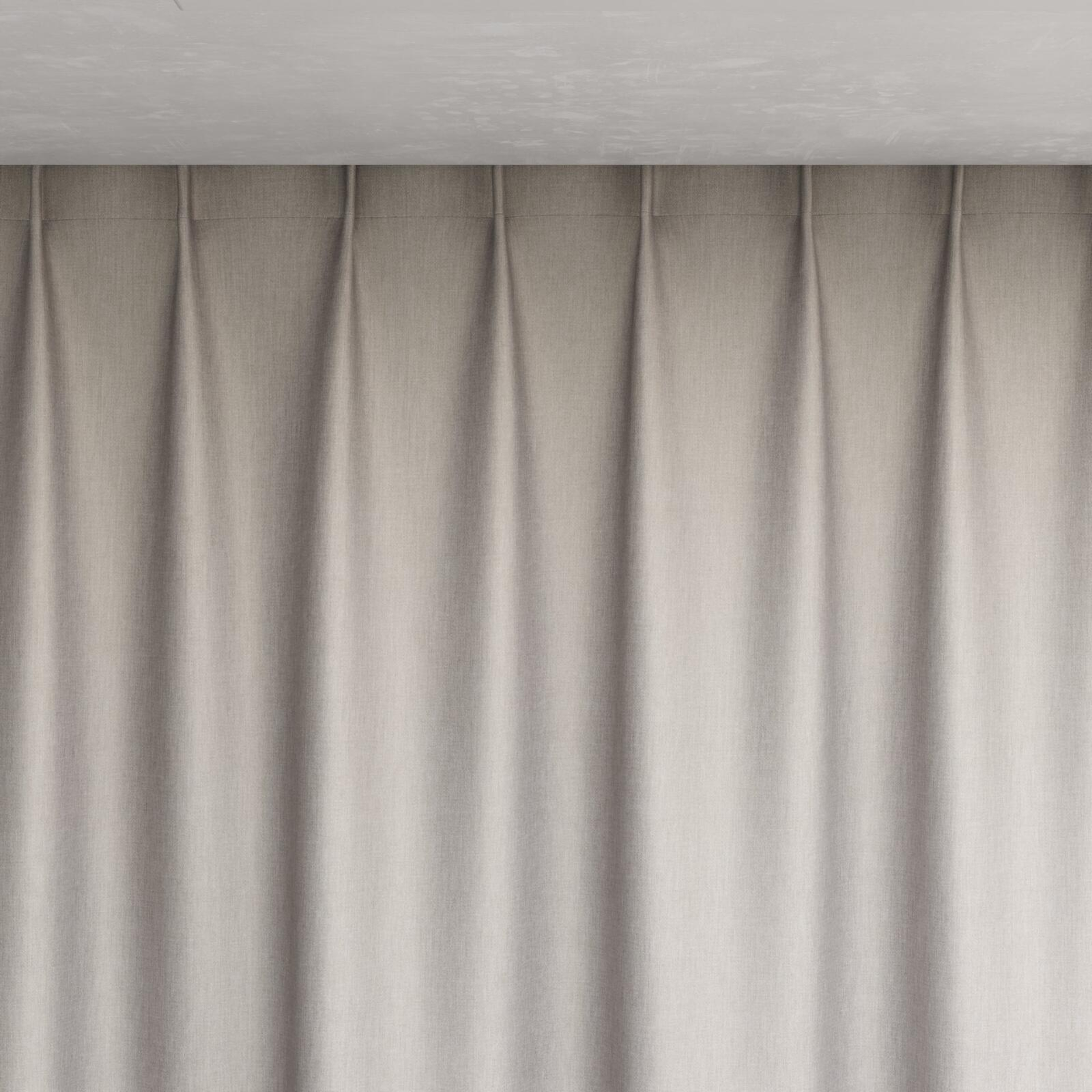Top view of Matrix Zinc, pinch pleat