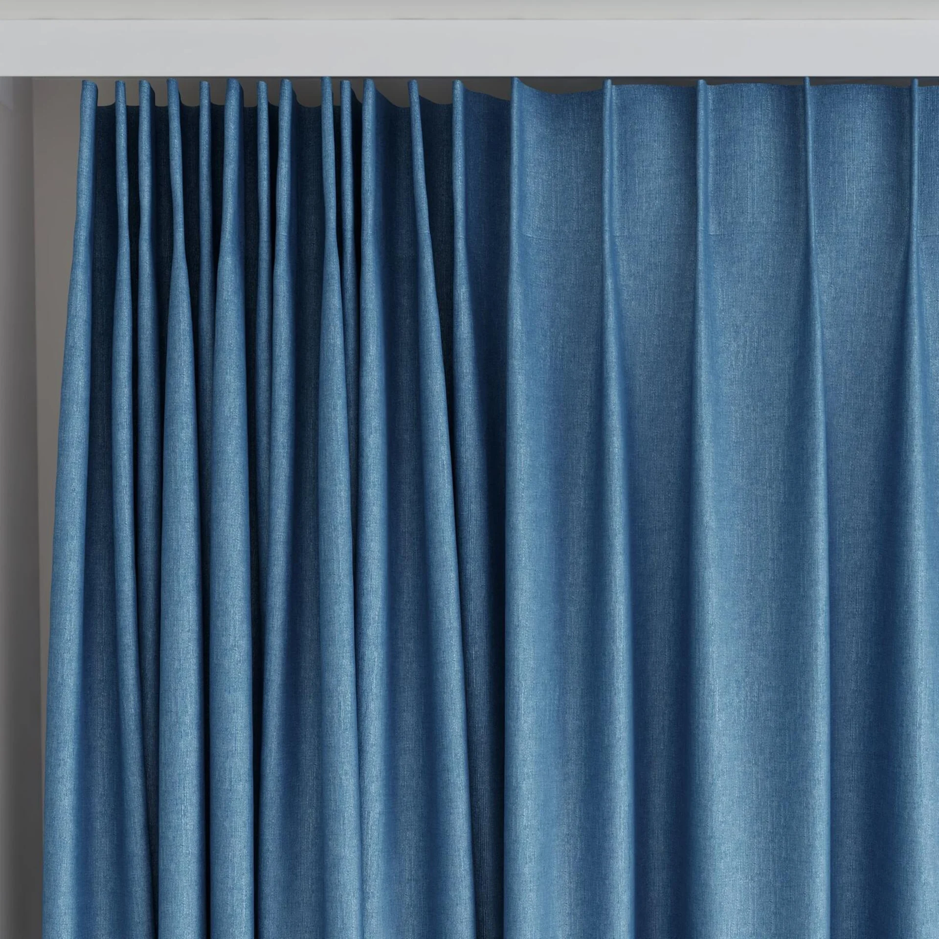 Top view of Bavaria Cadet, on curtain rail