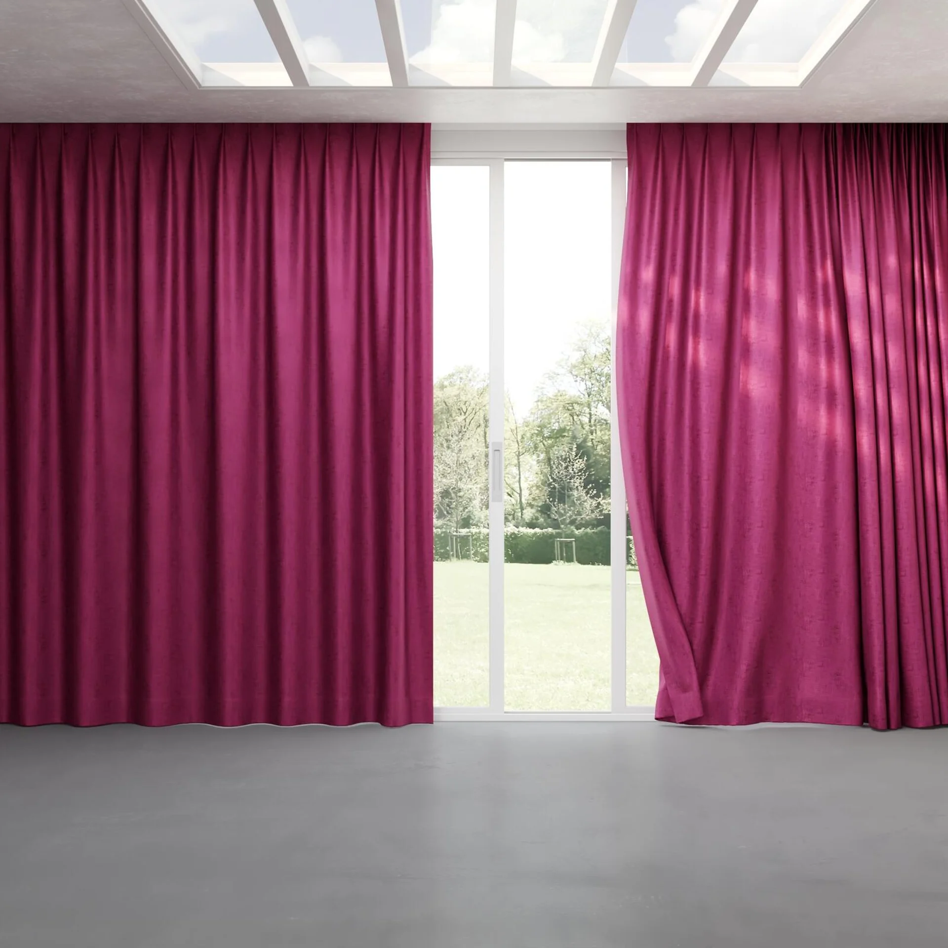 Full view of Gloria Peony, pinch pleat