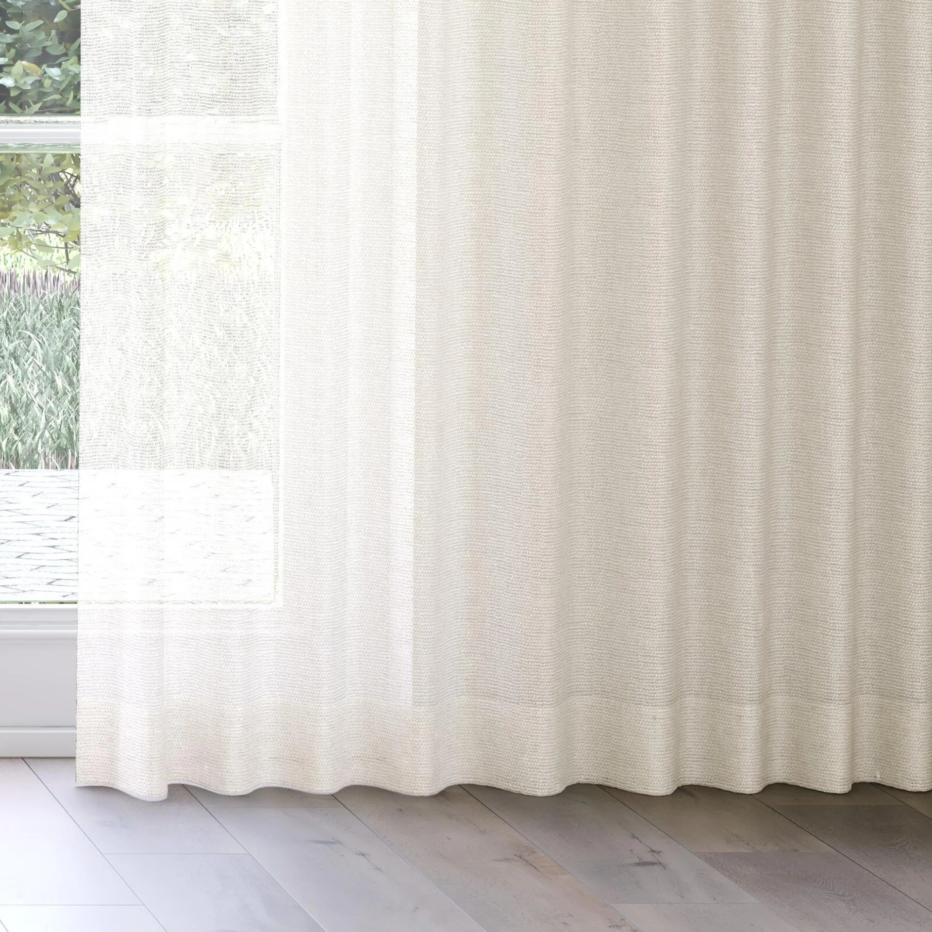 Bottom view of O'Keeffe Sand, on curtain rail