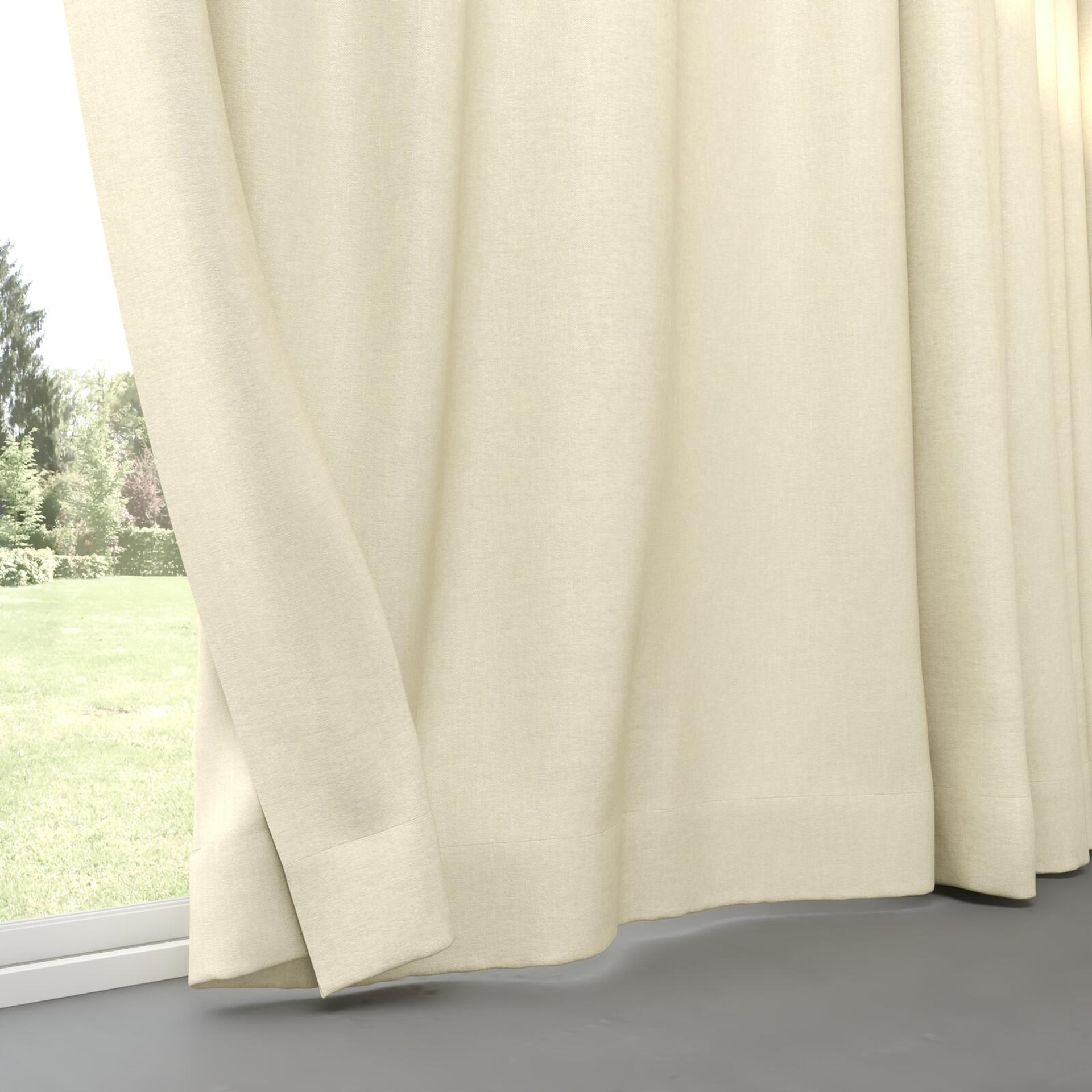 Bottom view of Bronco Parchment, pinch pleat