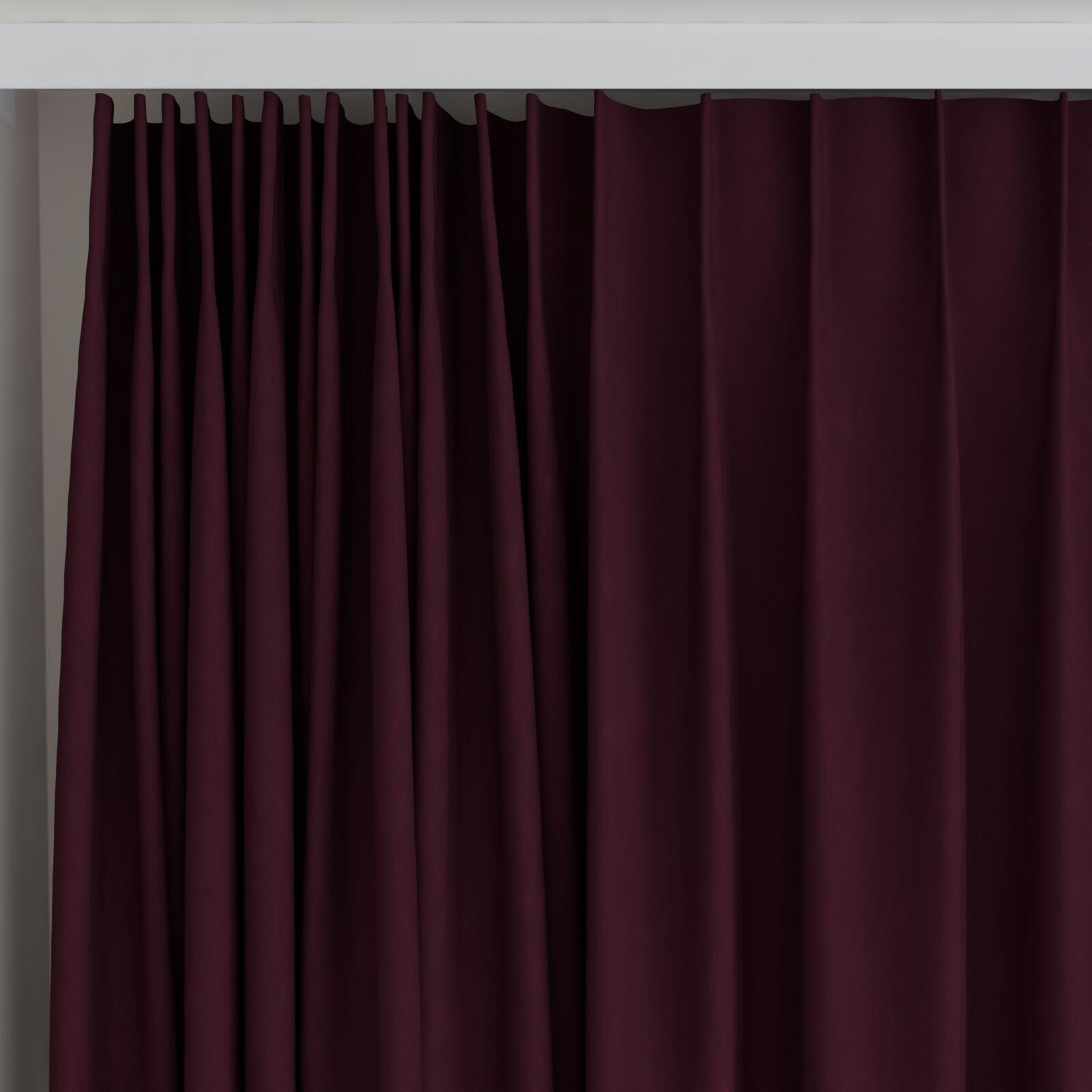 Top view of Vela Aubergine, on curtain rail