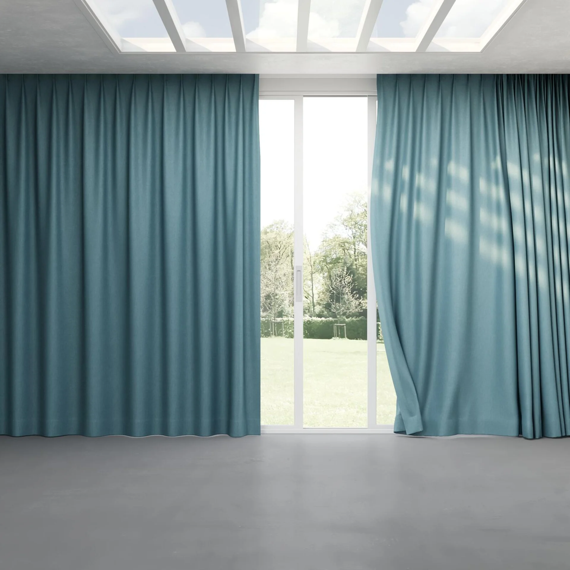 Full view of Bronco Faience, pinch pleat