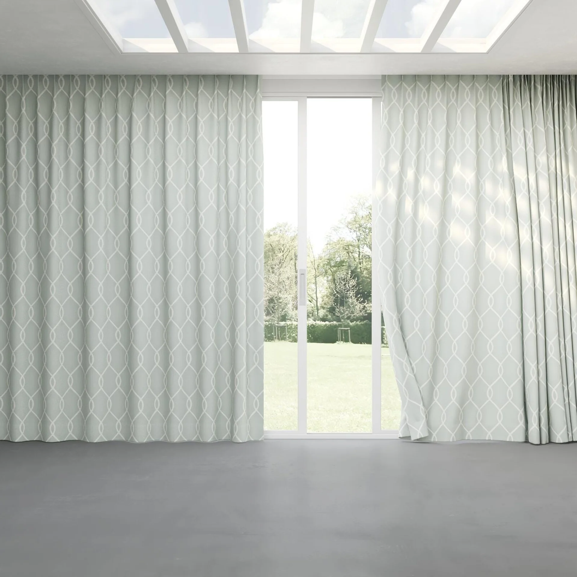 Full view of Latimer Crystal, pinch pleat