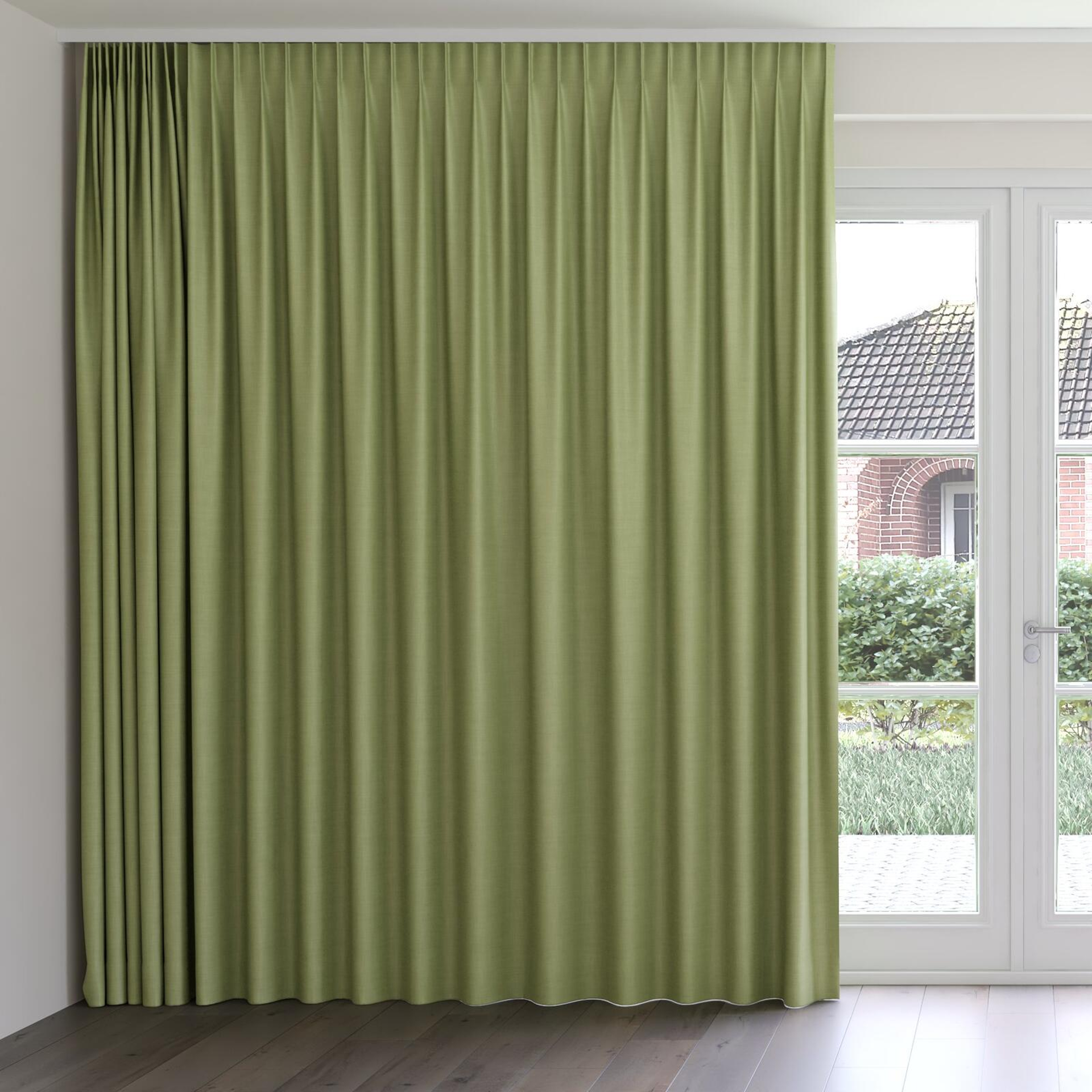 Front view of Keystone Grass, on curtain rail