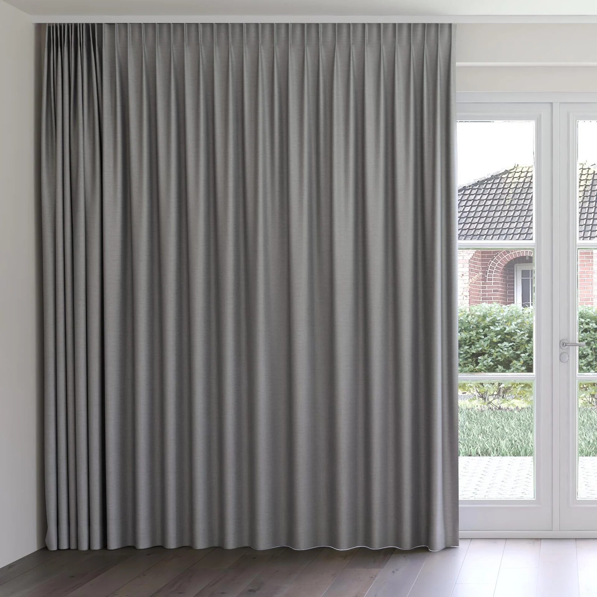 Front view of Linex Shark, on curtain rail