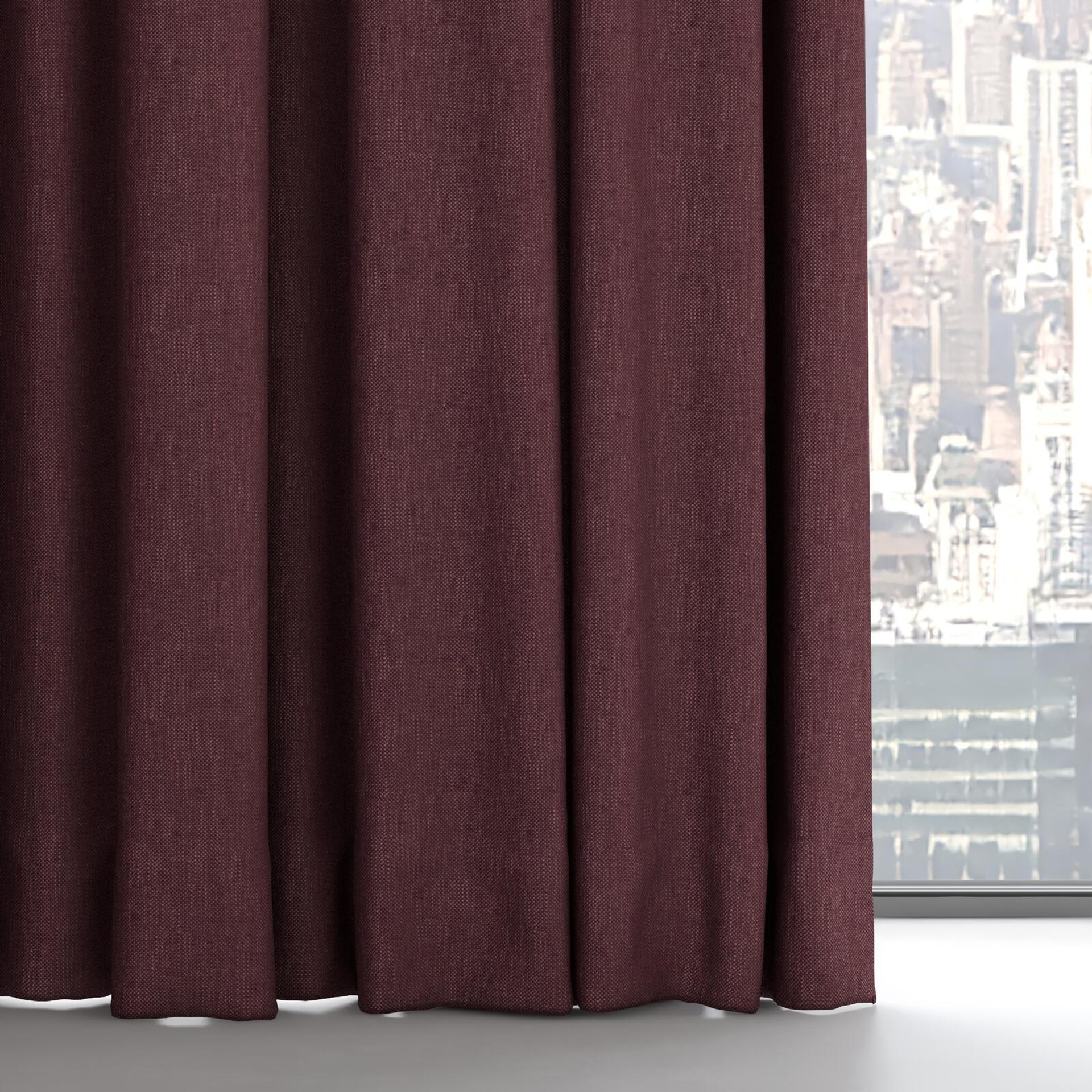 Bottom view of Bronco Aubergine, on hidden rail