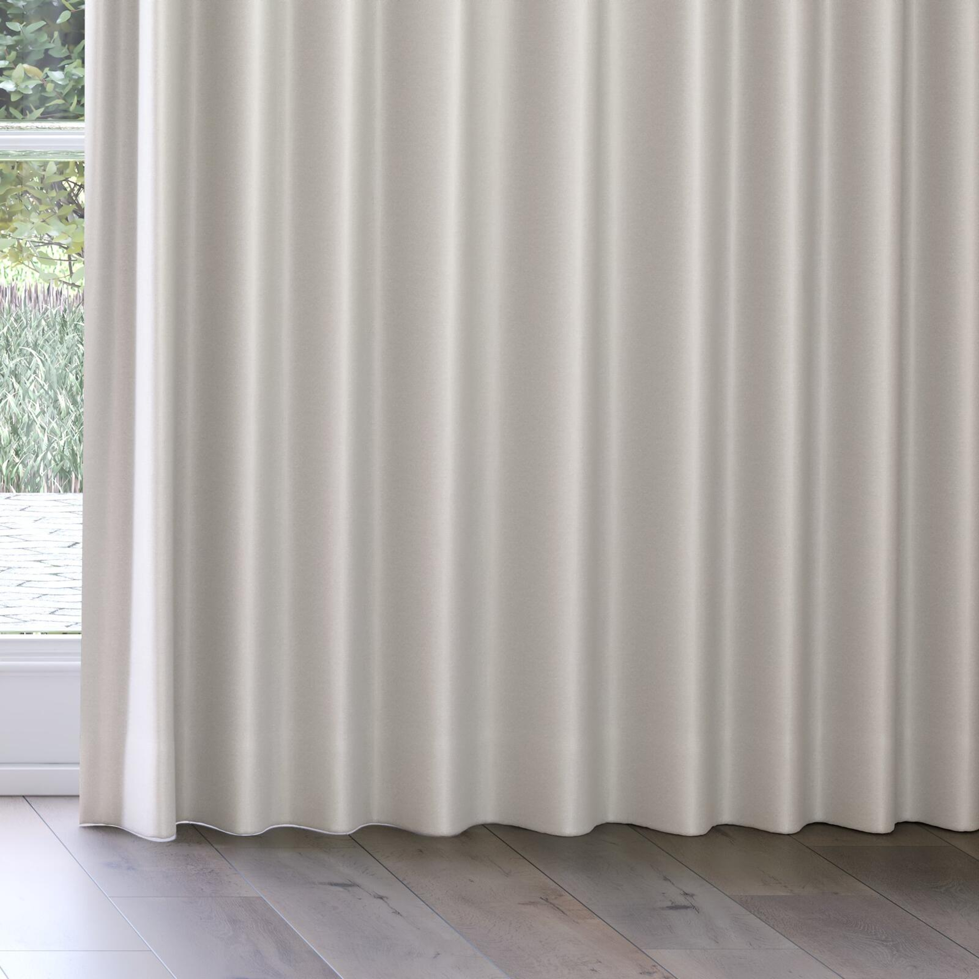 Bottom view of Atelier Oyster, on curtain rail