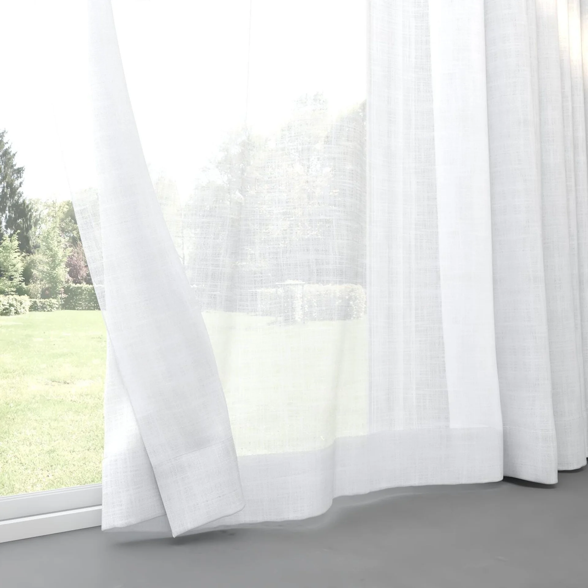 Bottom view of Release Pure, pinch pleat