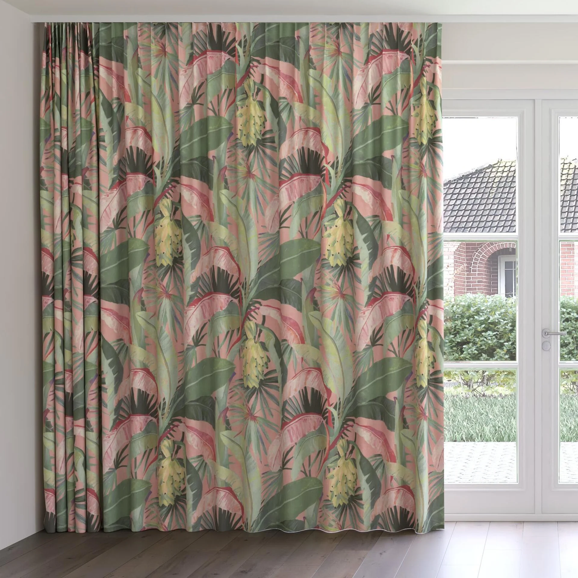 Front view of La Palma Coral, on curtain rail