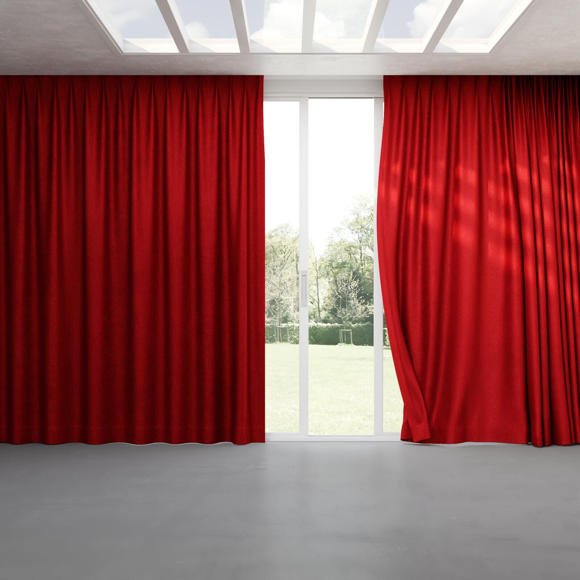 Full view of Hug Fire, pinch pleat