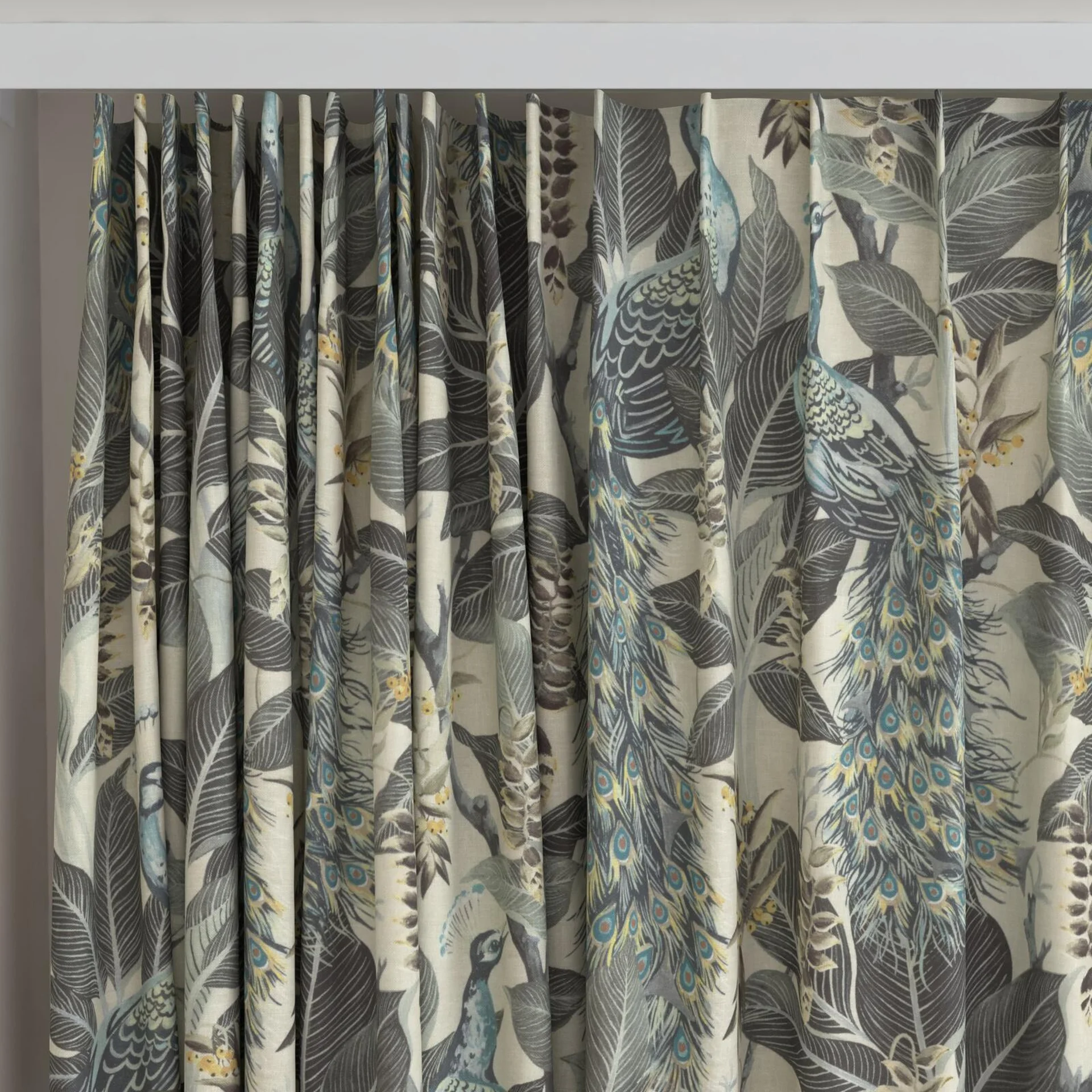Top view of Royal Peacock Vintage White, on curtain rail