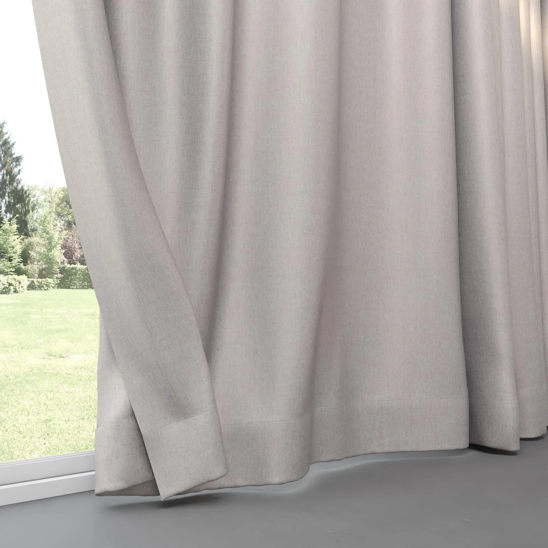 Bottom view of Matrix Aluminium, pinch pleat