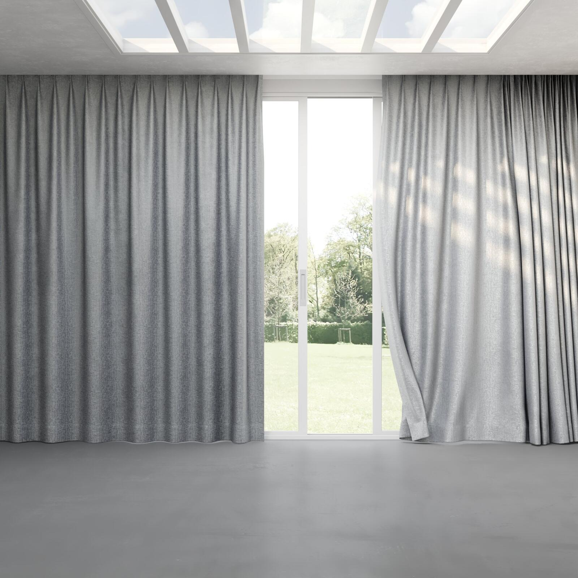 Full view of Hug Spa, pinch pleat
