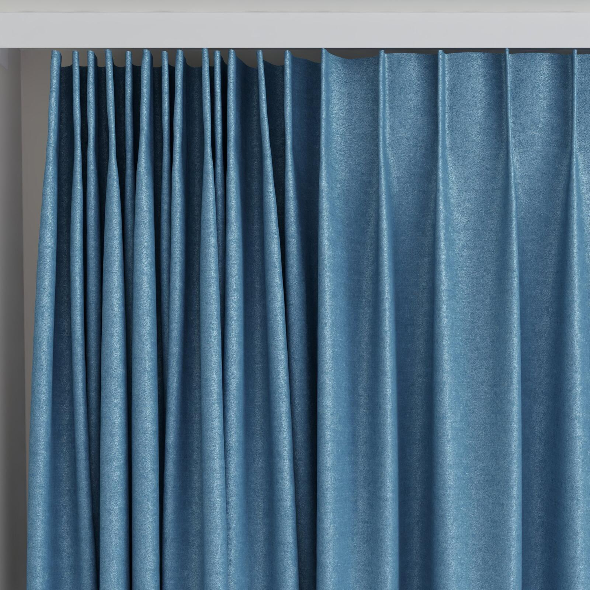 Top view of Drama Spa, on curtain rail