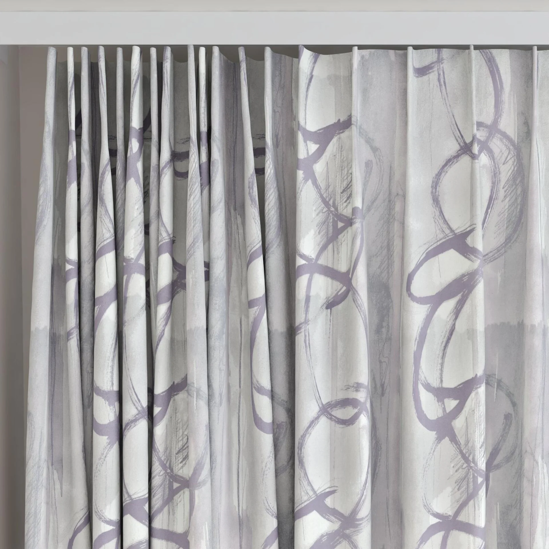 Top view of Jedi Parma, on curtain rail