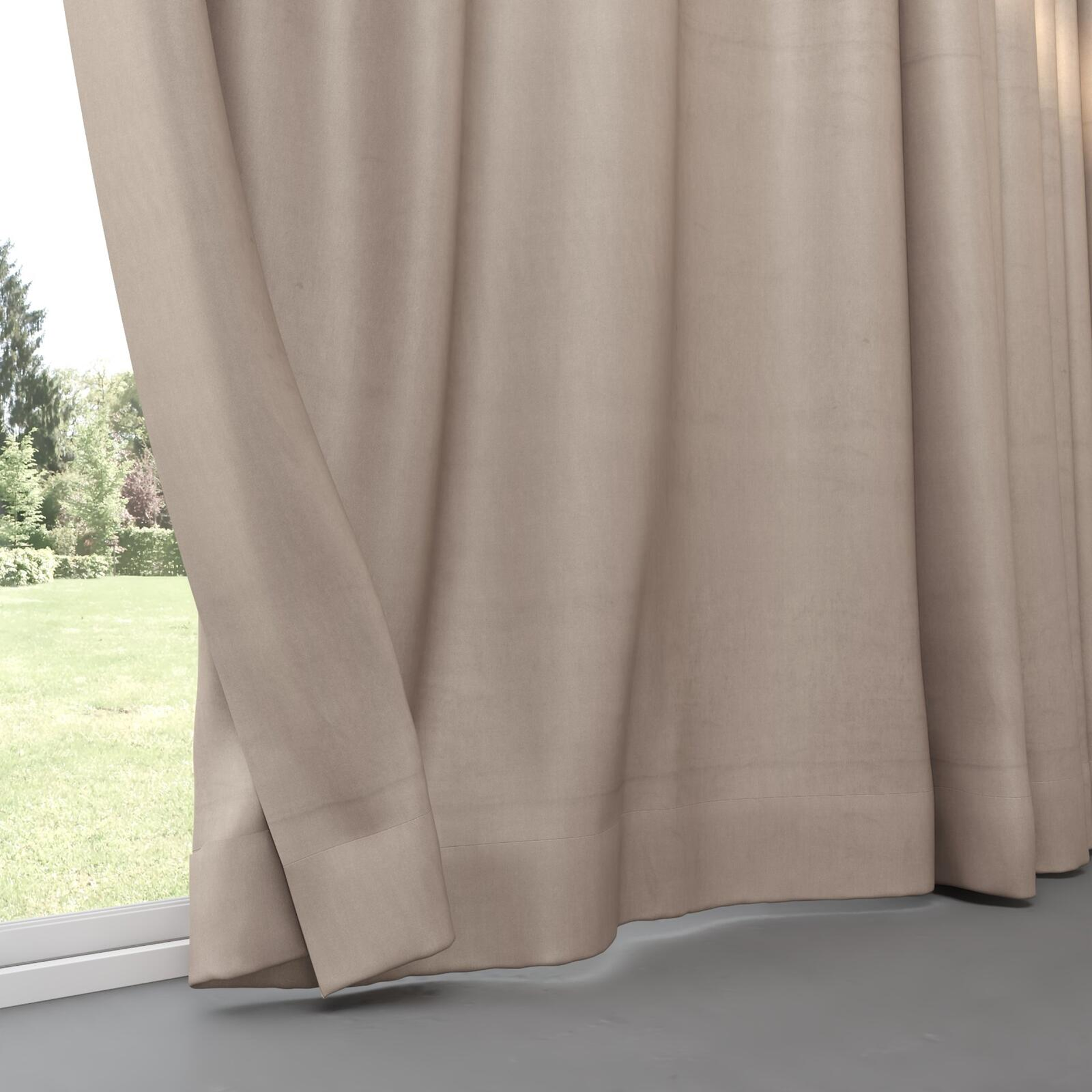 Bottom view of Warlock Taupe, pinch pleat
