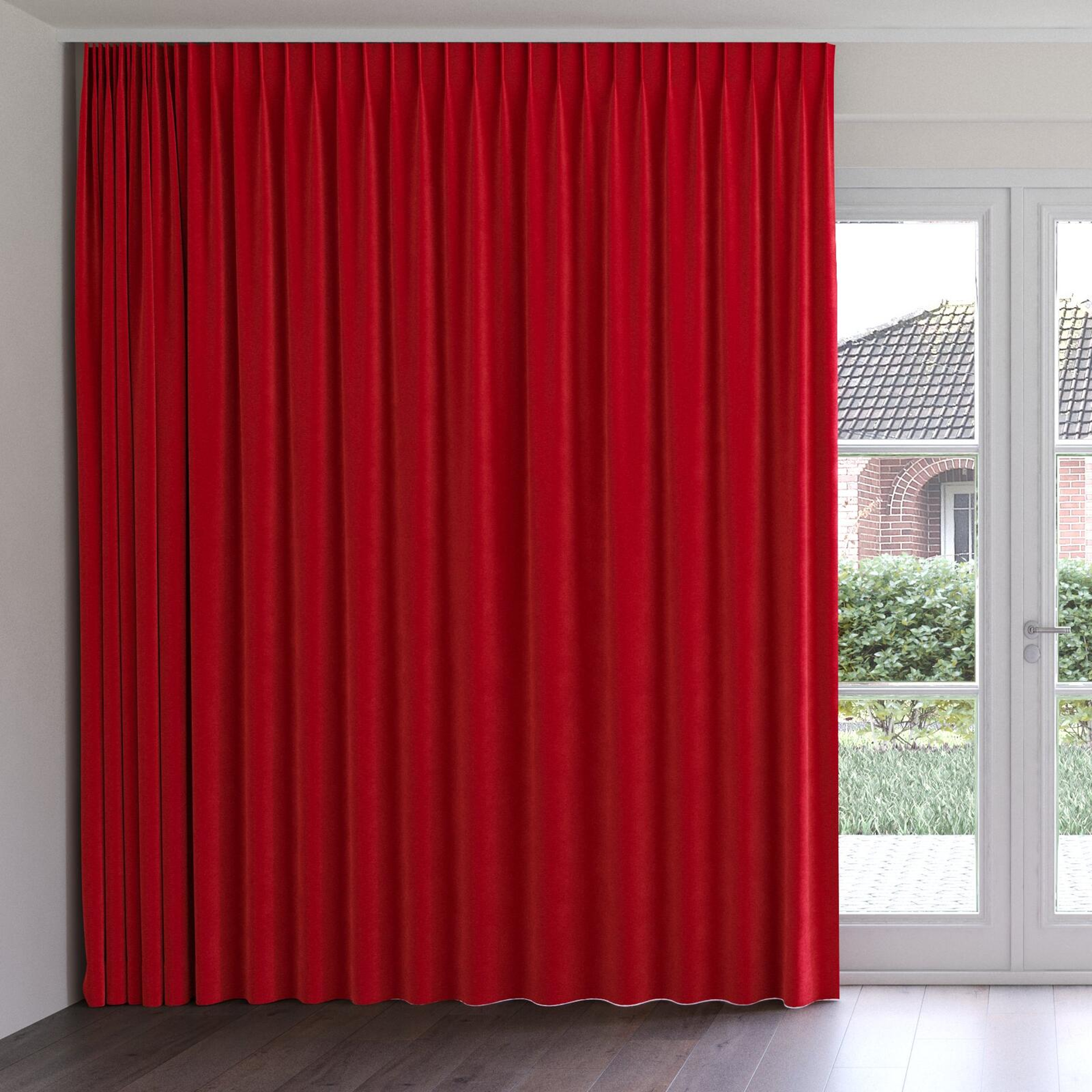 Front view of Geneva Strawberry, on curtain rail