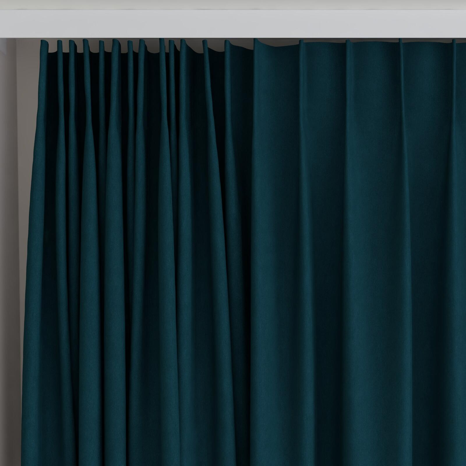 Top view of Lech Teal, on curtain rail