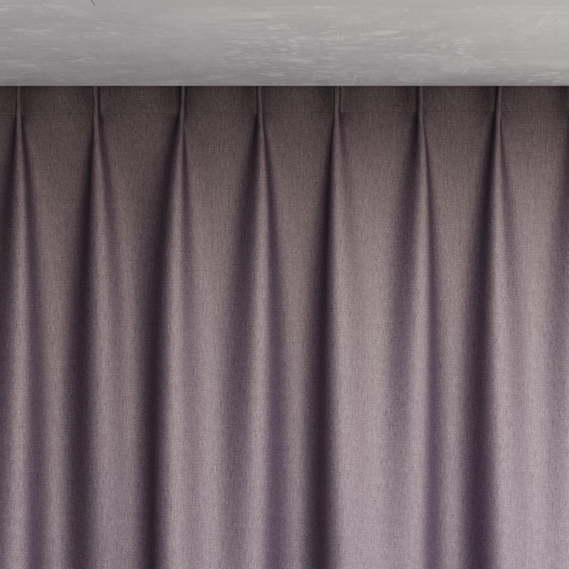 Top view of Matrix Parma, pinch pleat