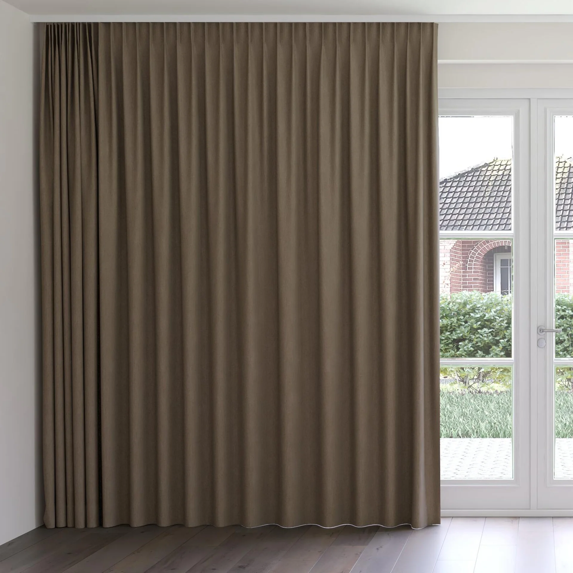 Front view of Northstar Nut, on curtain rail