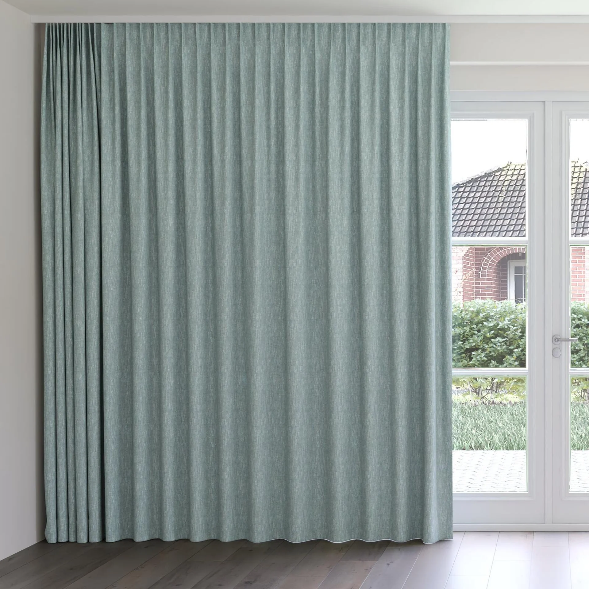 Front view of Dryland Scuba, on curtain rail