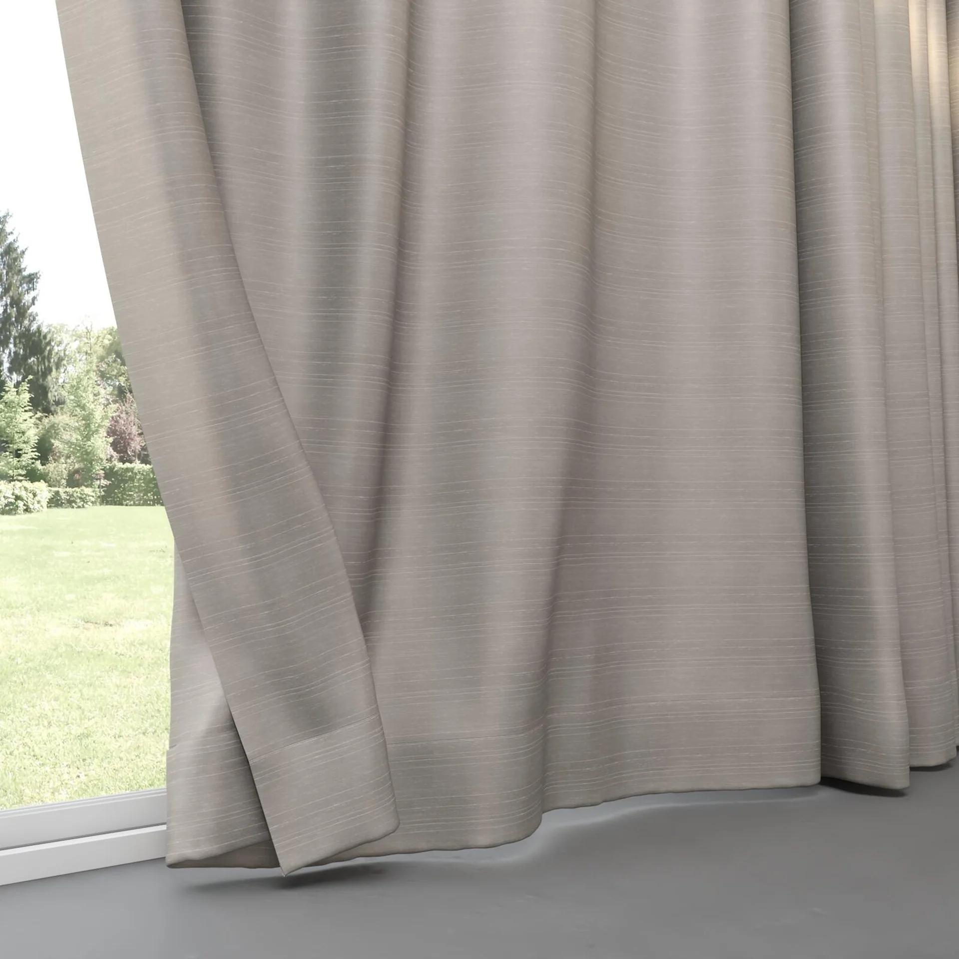 Bottom view of Silky Aluminium, pinch pleat