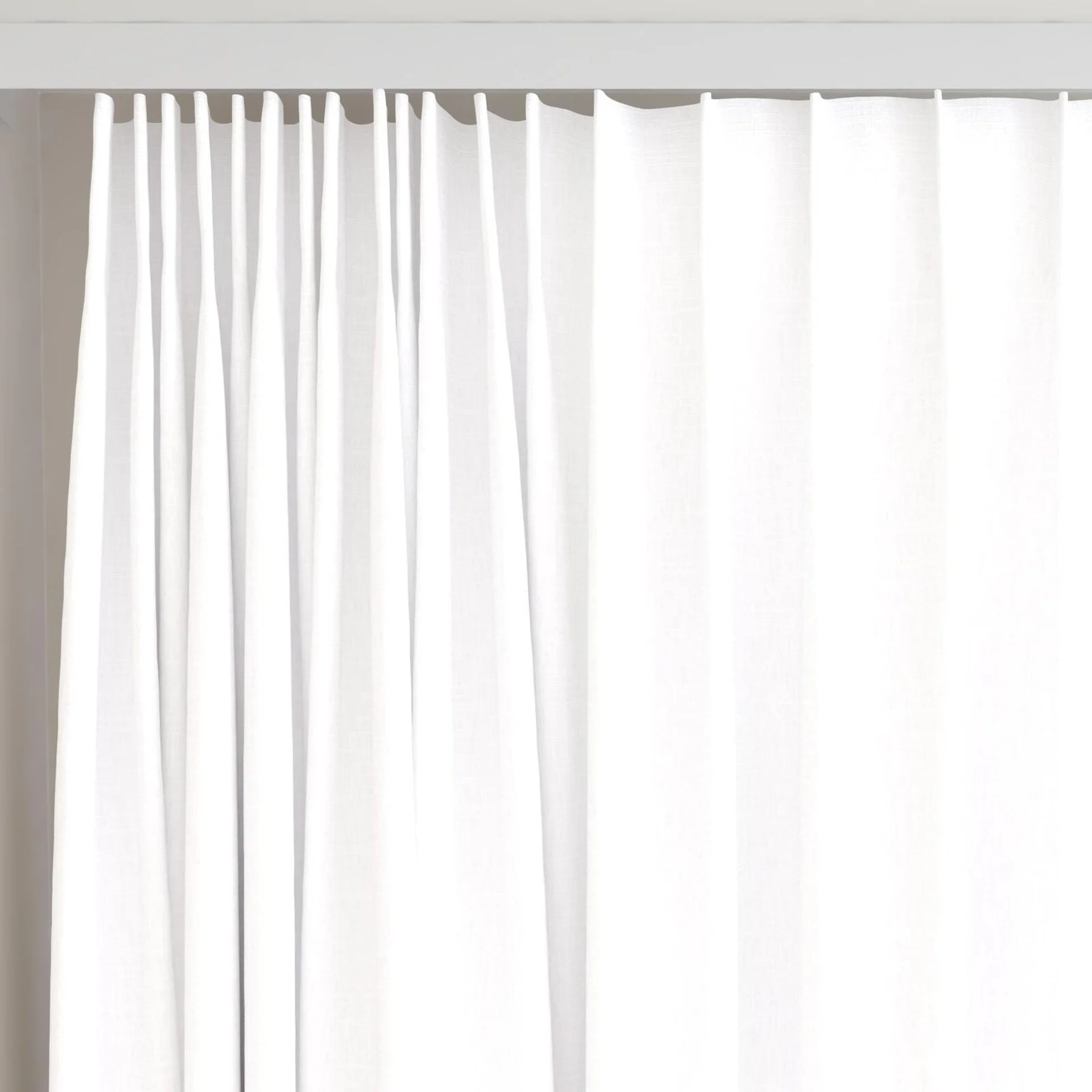 Top view of Artemis Marble, on curtain rail