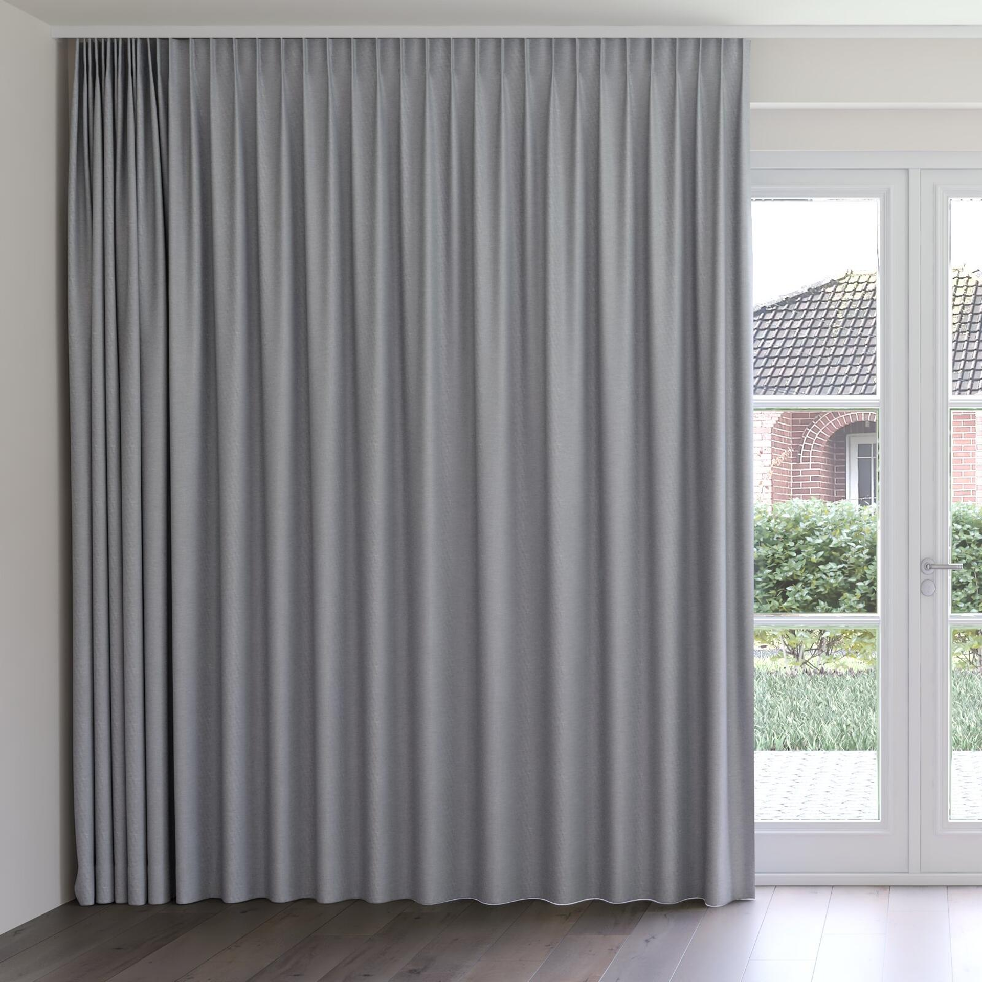 Front view of Casual Griffin, on curtain rail