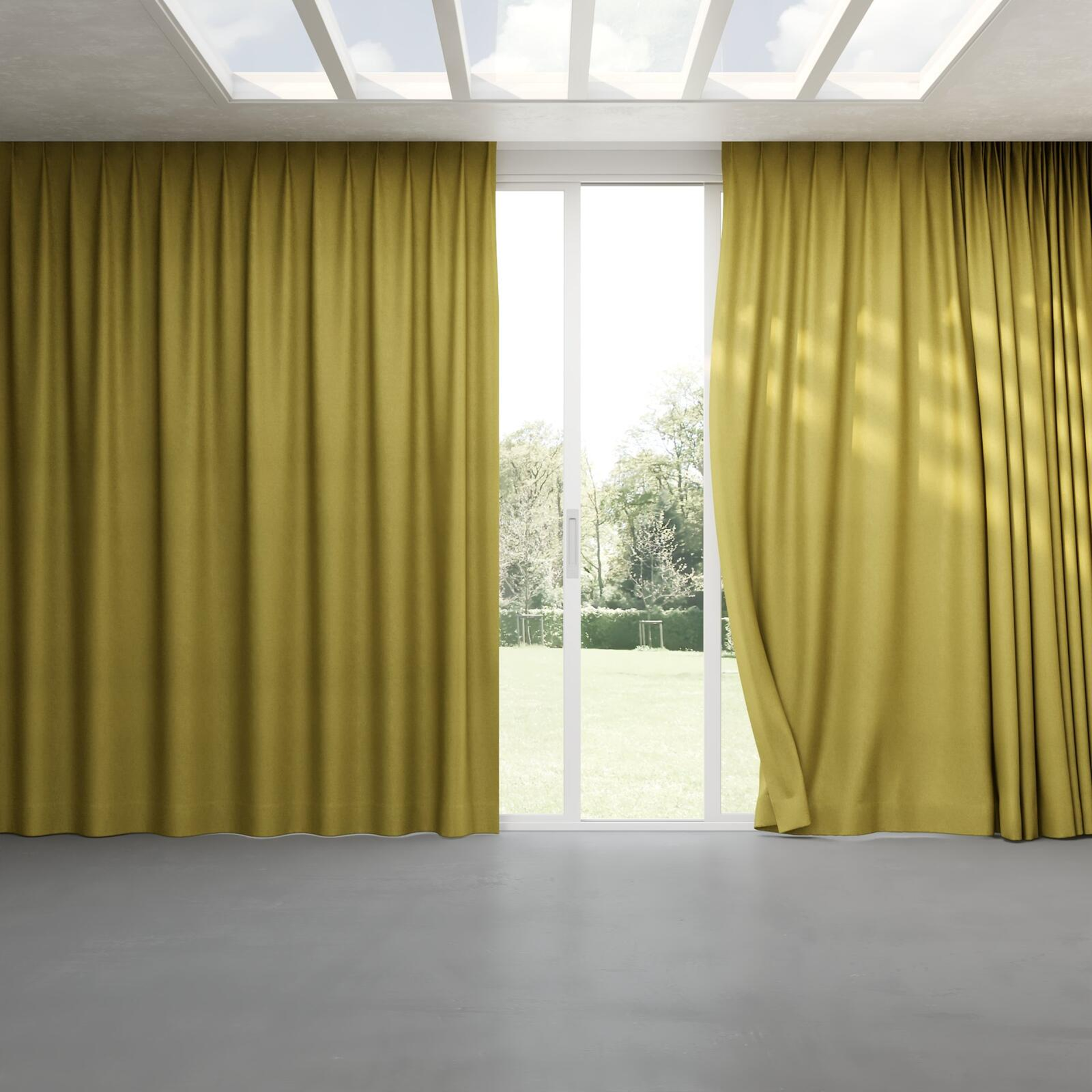 Full view of Liberate Fern, pinch pleat
