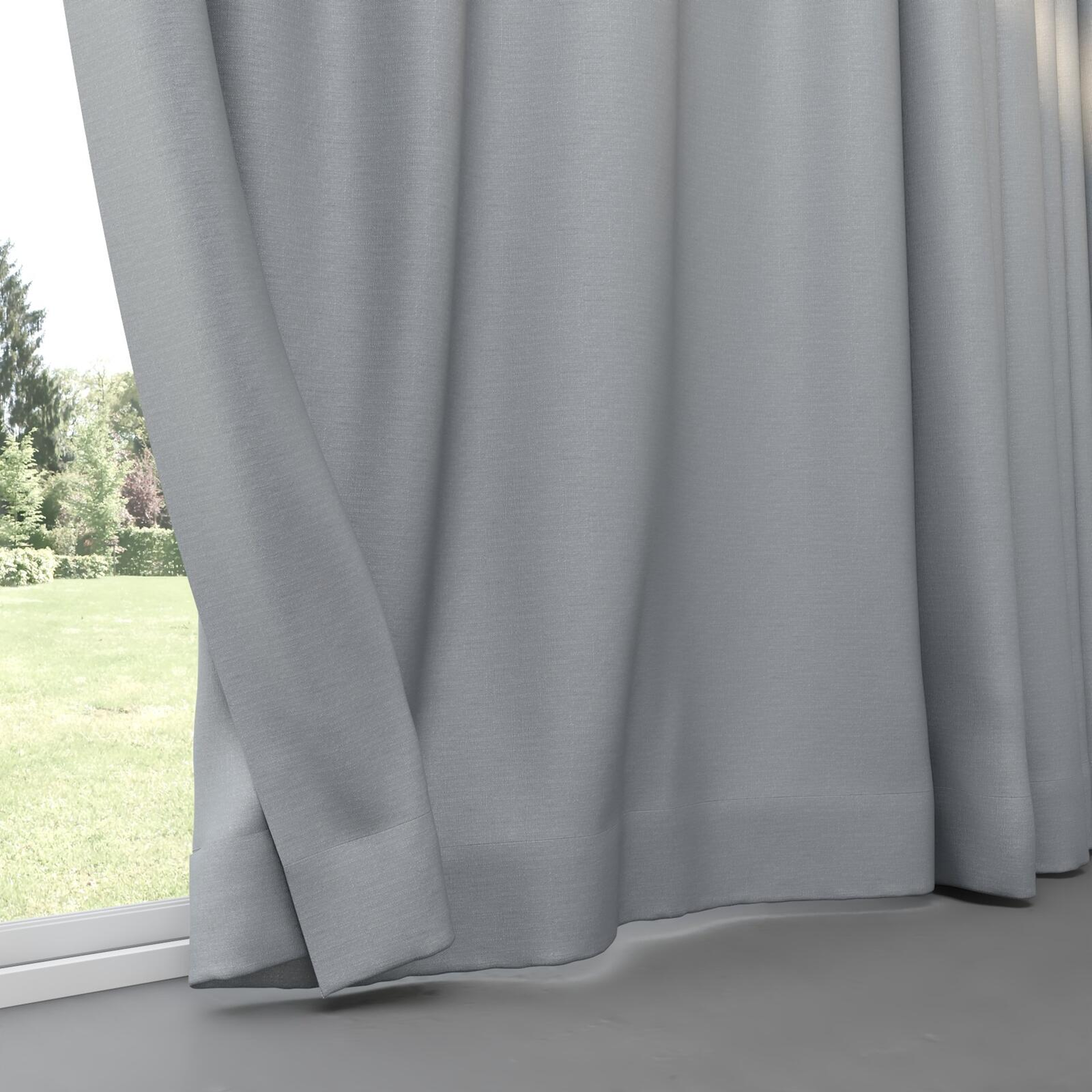 Bottom view of Soho Chrome, pinch pleat