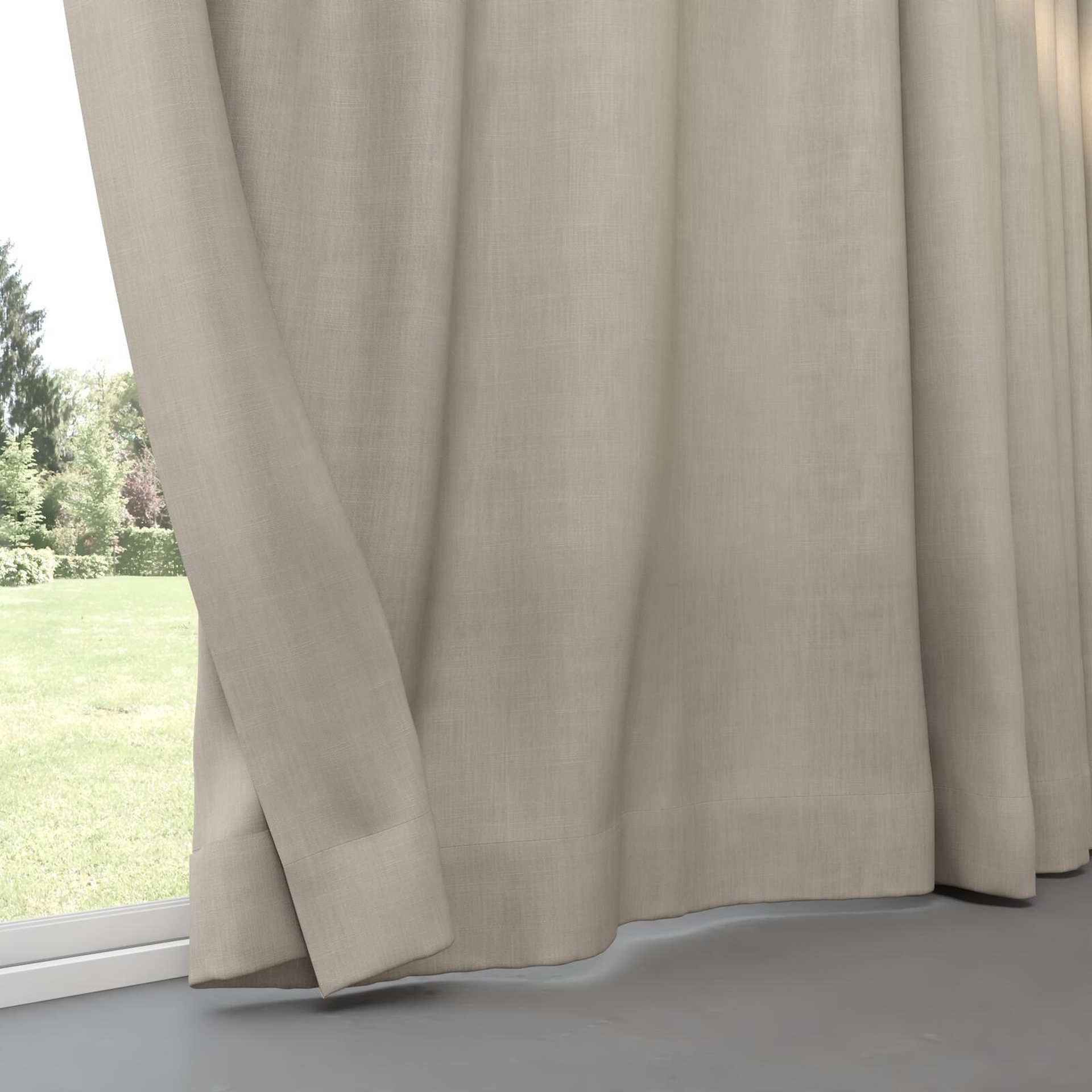 Bottom view of Lexicon Linen, pinch pleat