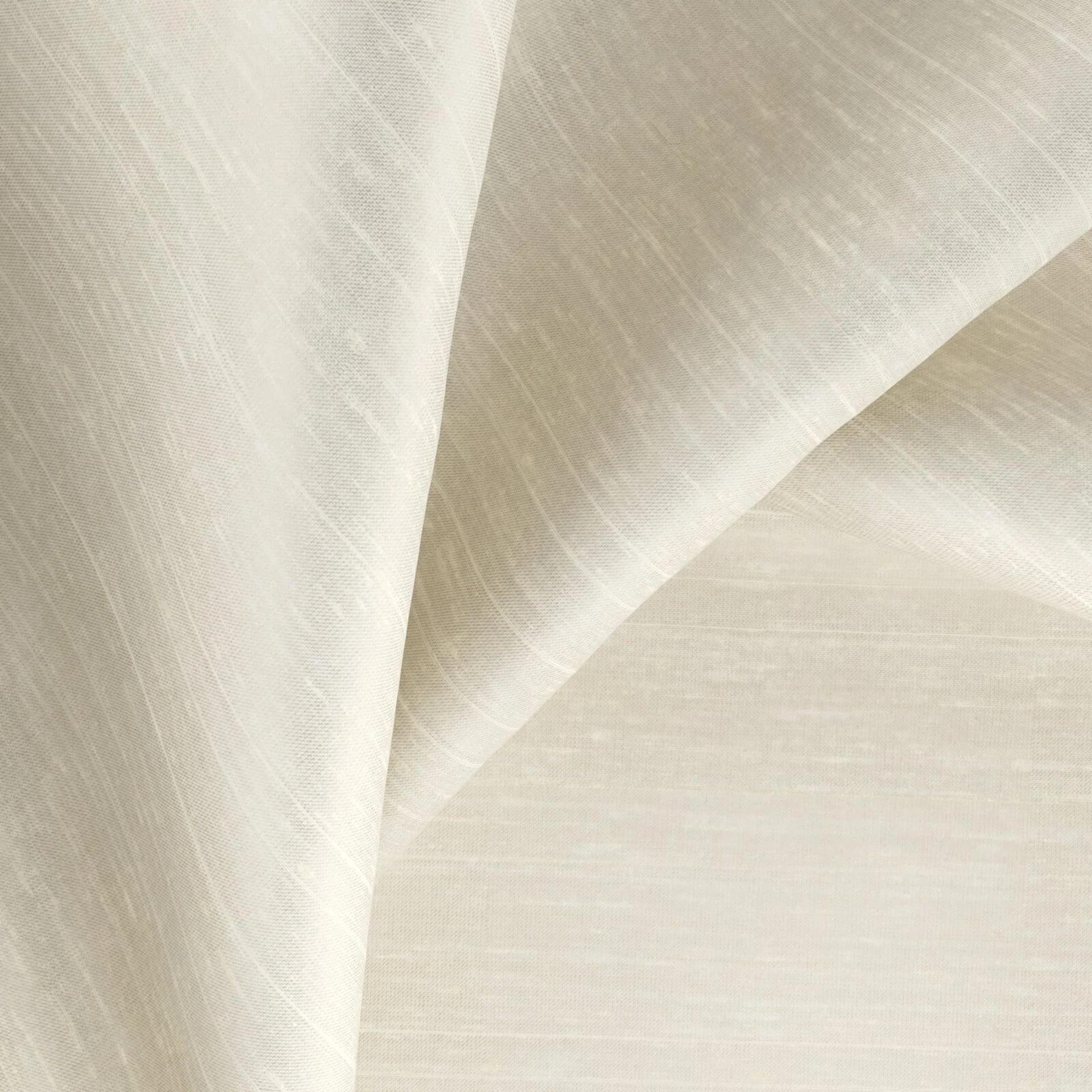 143261 Silky Pearl